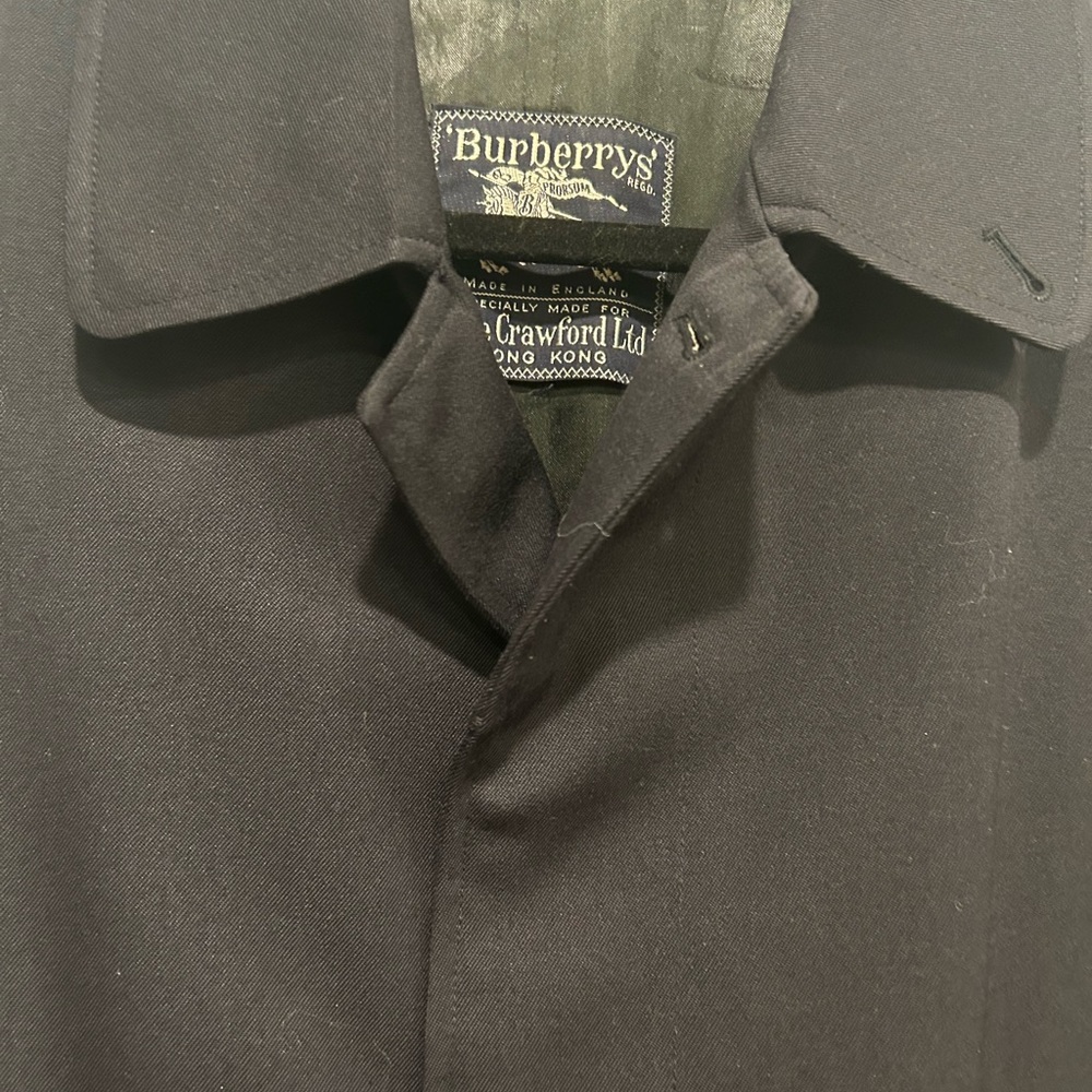 Dark blue Burberry long trench coat. Great condition! Free shipping!